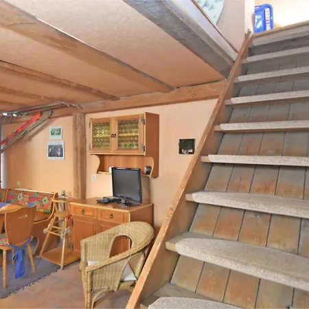 Cozy In Tabarz Thuringia Near Forest Cabarz